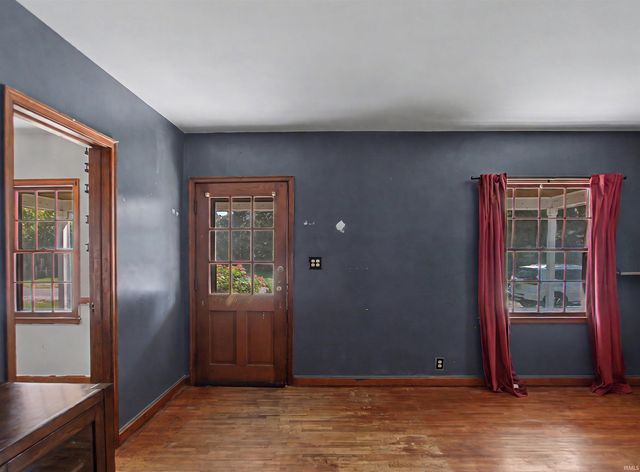 2724 Oakley Street, Evansville, IN 47710