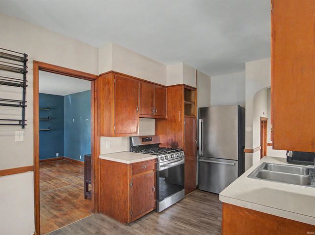 2724 Oakley Street, Evansville, IN 47710