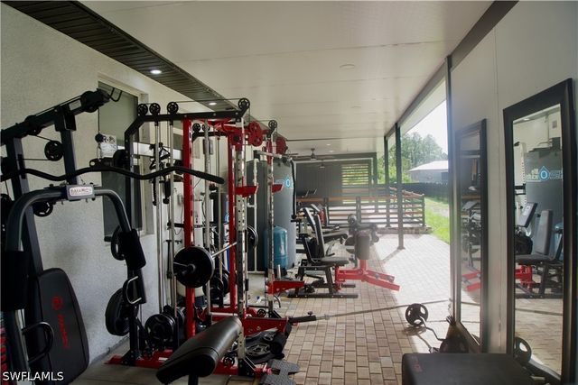 1002 Wagner AVE, Lehigh Acres, FL 33972