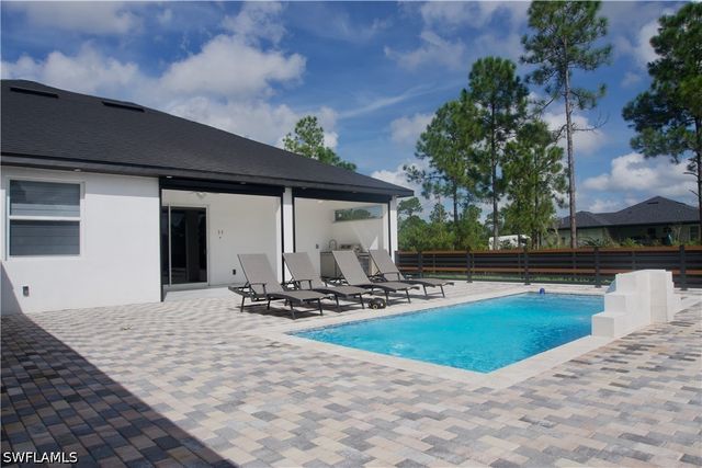 1002 Wagner AVE, Lehigh Acres, FL 33972