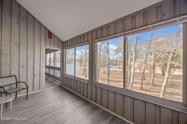 1306 Harbourside Drive, New Bern, NC 28560