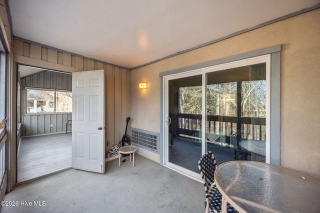 1306 Harbourside Drive, New Bern, NC 28560