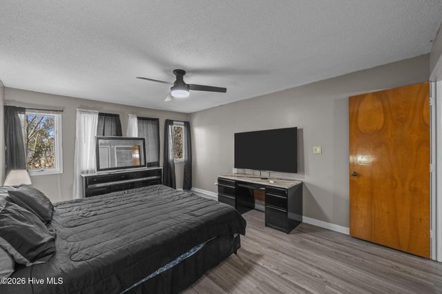 1306 Harbourside Drive, New Bern, NC 28560