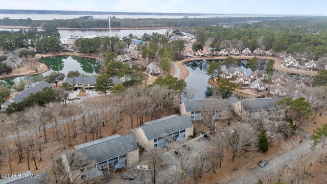 1306 Harbourside Drive, New Bern, NC 28560