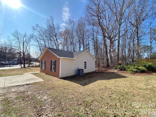 712 Newsome Road, Salisbury, NC 28146