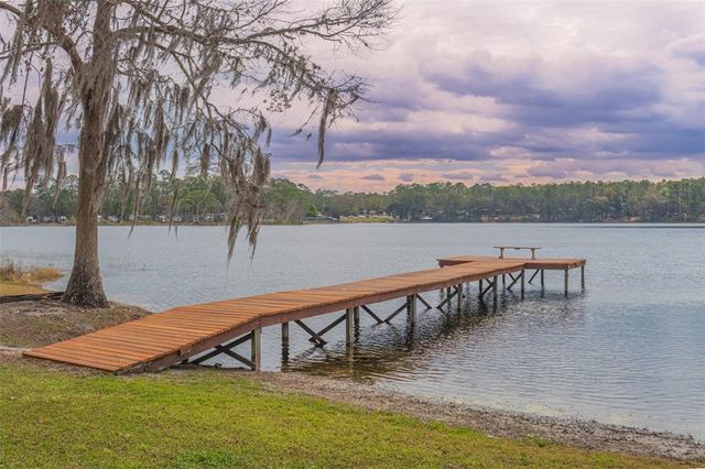13026 NE 6 PLACE, Silver Springs, FL 34488