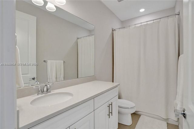 5140 Eucalyptus Dr 5, Hollywood, FL 33021