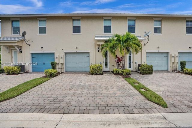 5140 Eucalyptus Dr 5, Hollywood, FL 33021
