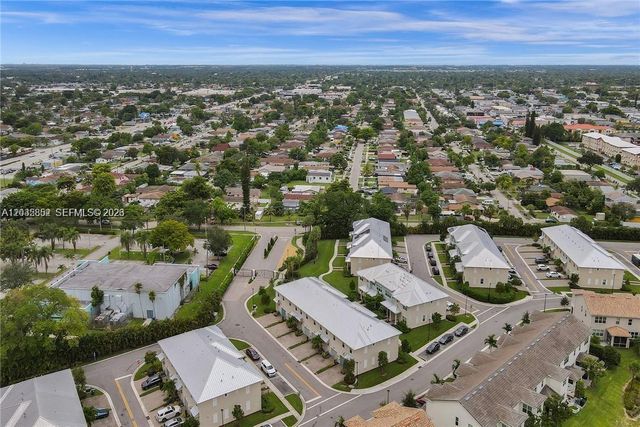 5140 Eucalyptus Dr 5, Hollywood, FL 33021