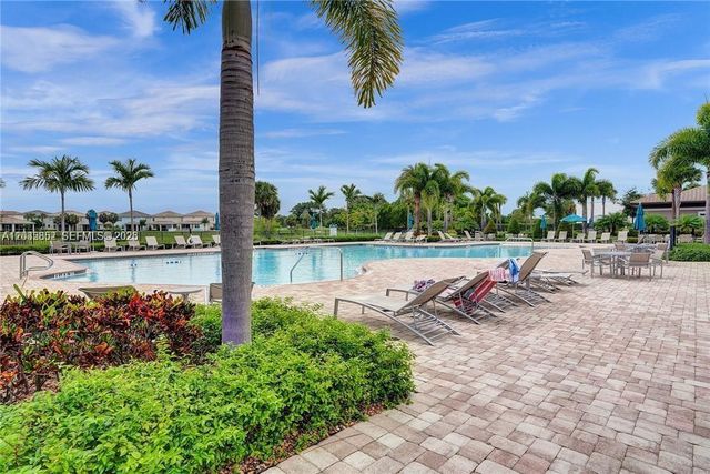 5140 Eucalyptus Dr 5, Hollywood, FL 33021