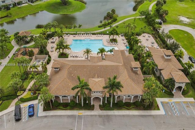 5140 Eucalyptus Dr 5, Hollywood, FL 33021