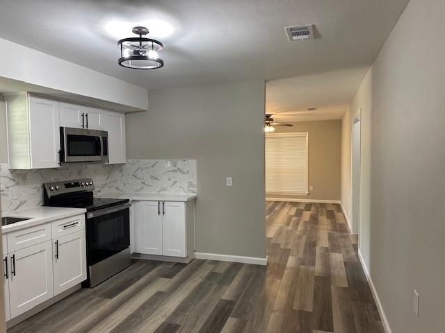 9169 Sharyn Dr, Conroe, TX 77384