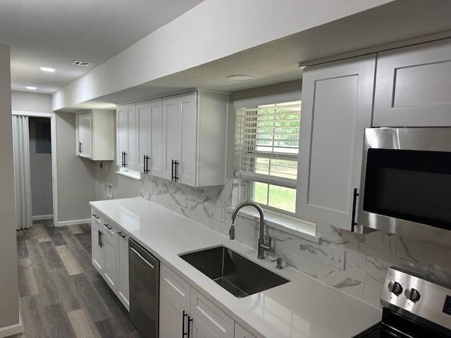 9169 Sharyn Dr, Conroe, TX 77384