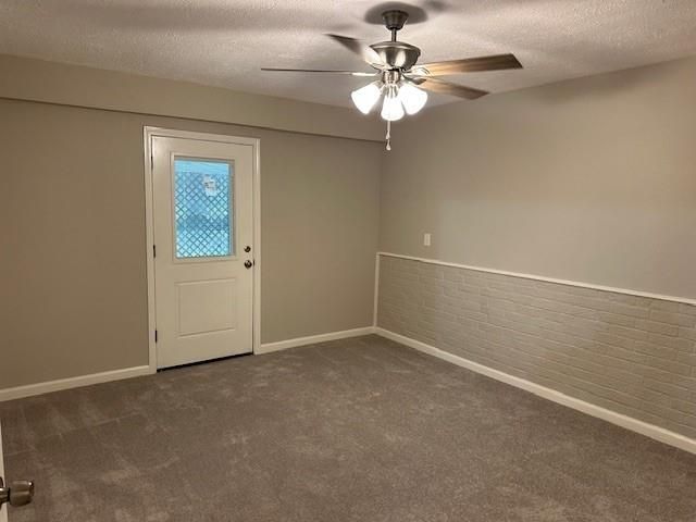 9169 Sharyn Dr, Conroe, TX 77384