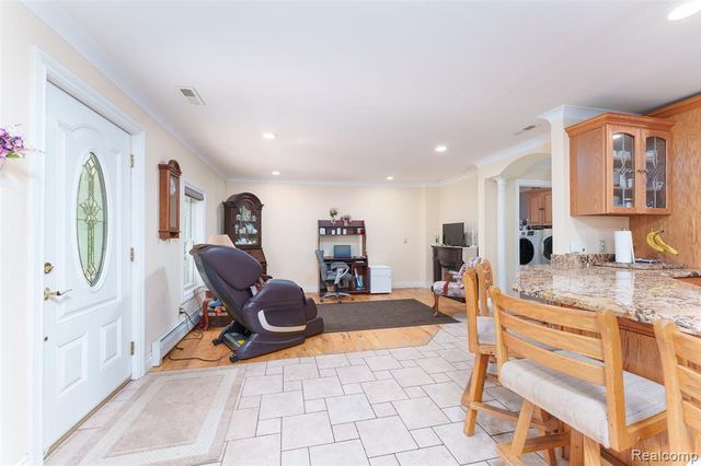 7500 Farley Road, Pinckney, MI 48169