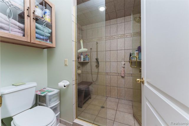 7500 Farley Road, Pinckney, MI 48169