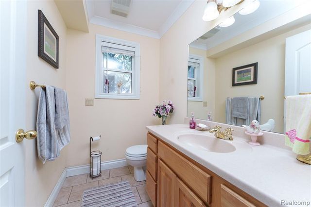 7500 Farley Road, Pinckney, MI 48169