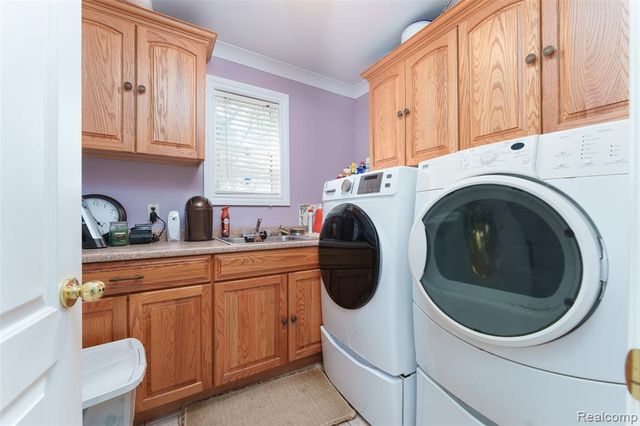 7500 Farley Road, Pinckney, MI 48169