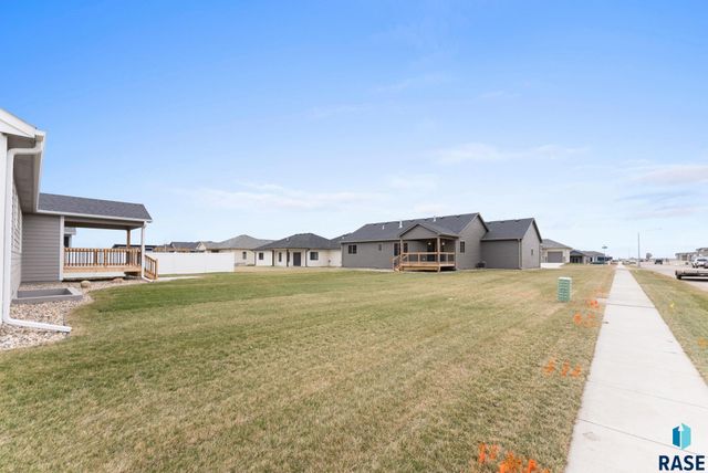 5301 E 63rd St, Sioux Falls, SD 57108