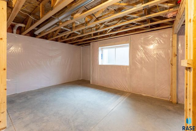 5301 E 63rd St, Sioux Falls, SD 57108
