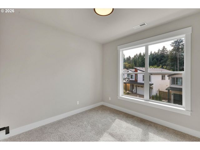 8872 Sw SERENITY Ter, Beaverton, OR 97007