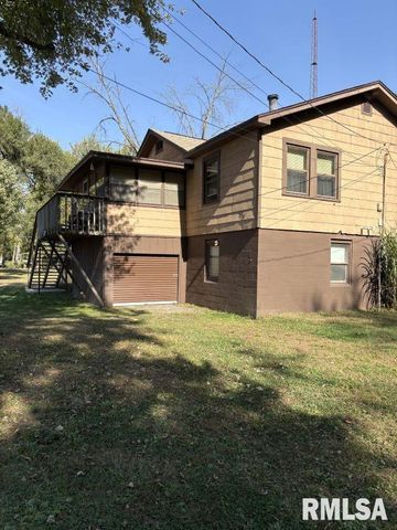 328 Island Ave Avenue, East Moline, IL 61244