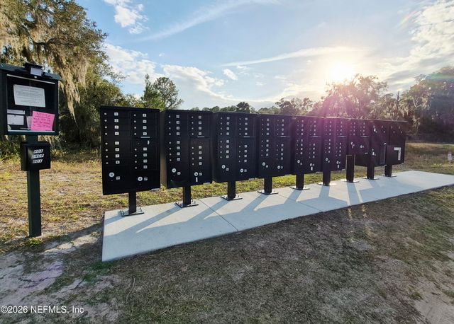 671 LIVE OAK Loop, Crescent City, FL 32112