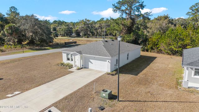 671 LIVE OAK Loop, Crescent City, FL 32112