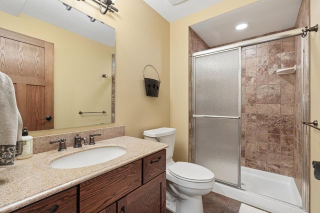 2413 Sandstone Drive, Woodbury, MN 55129