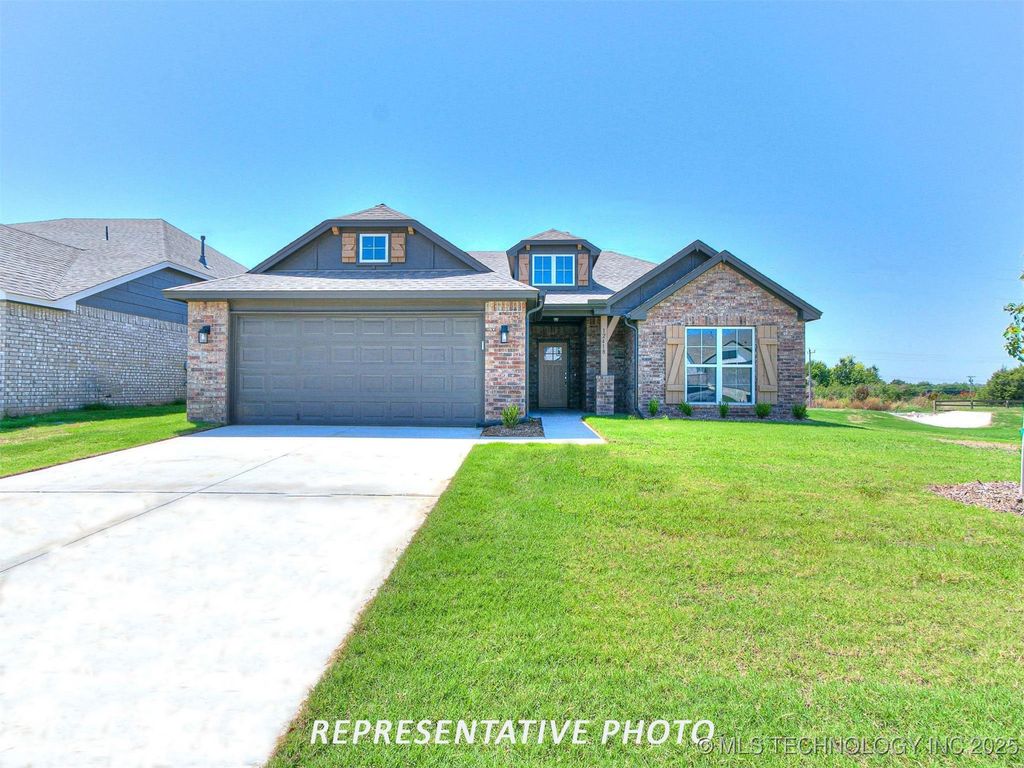 13454 N 60th East Place, Collinsville, OK 74021
