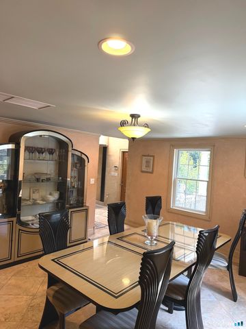 166 Blackwood Lane, Stamford, CT 06903