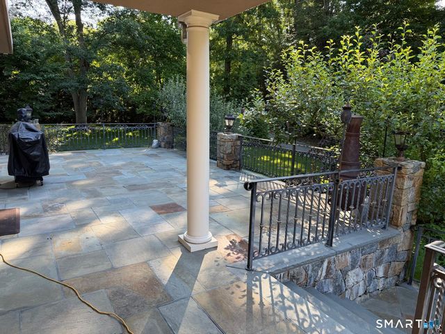 166 Blackwood Lane, Stamford, CT 06903