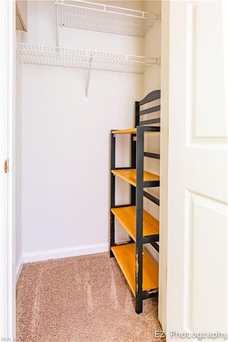 300 Hamlet CT, Yorktown, VA 23693