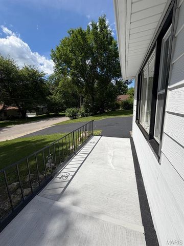 340 Wedge Drive, Dellwood, MO 63135