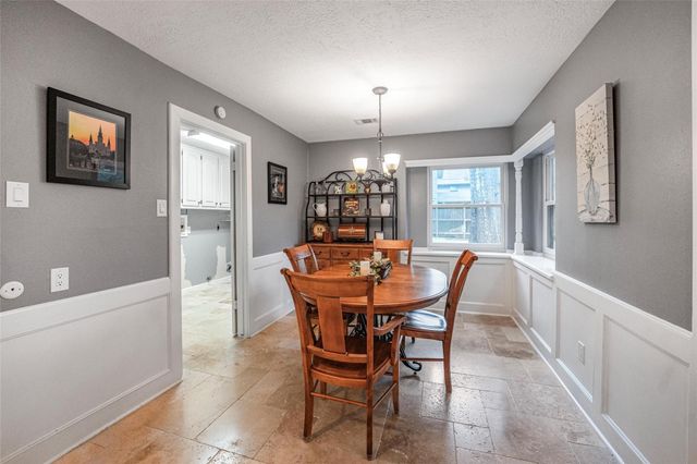 14610 Carolcrest Drive, Houston, TX 77079