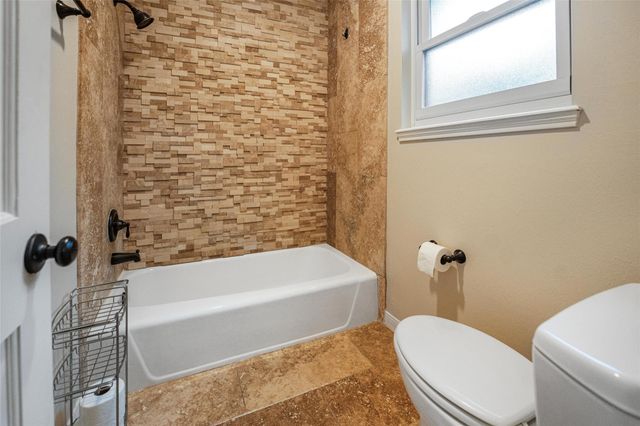 14610 Carolcrest Drive, Houston, TX 77079