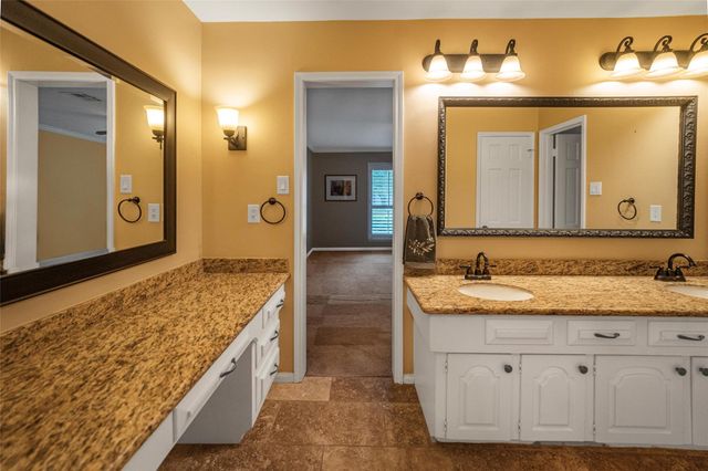 14610 Carolcrest Drive, Houston, TX 77079