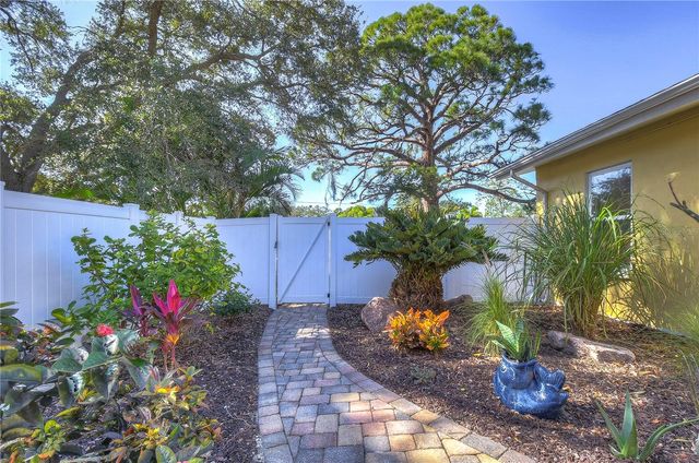 5850 24TH AVENUE S, Gulfport, FL 33707