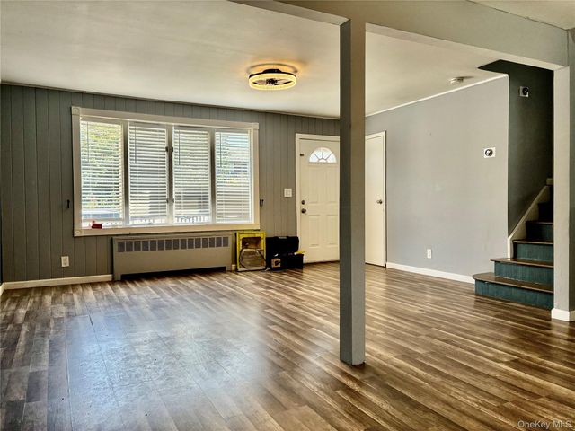 204 Bayside Avenue, Oceanside, NY 11572