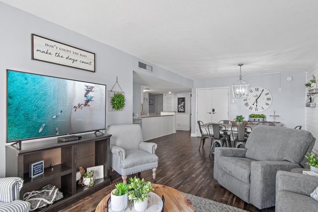 510 Gulf Shore Drive 211, Destin, FL 32541