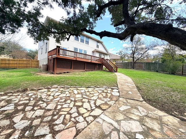 1203 El Riachuelo, San Antonio, TX 78258
