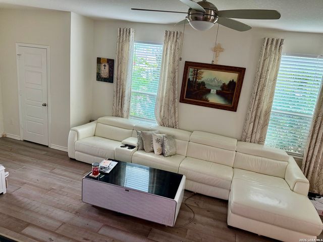 8126 Breakaway Pass, San Antonio, TX 78254