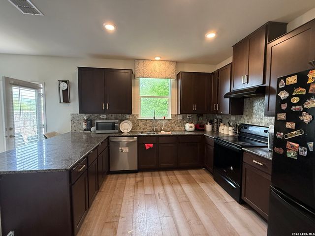 8126 Breakaway Pass, San Antonio, TX 78254
