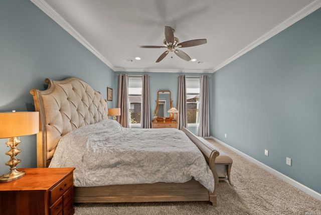 227 Nantucket Loop, Maumelle, AR 72113