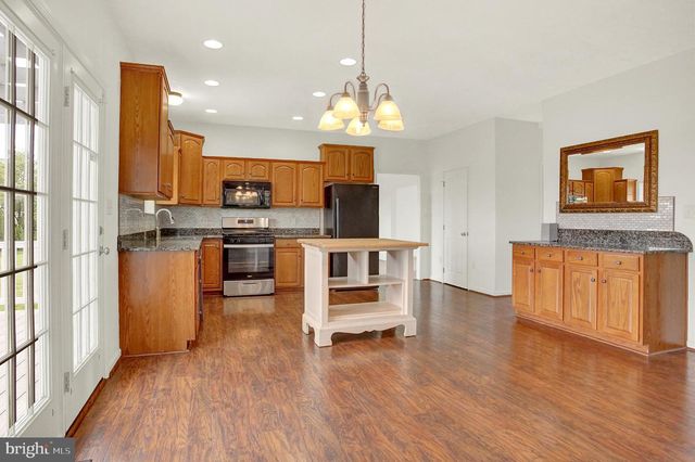 552 SOAPSTONE LN, York, PA 17404