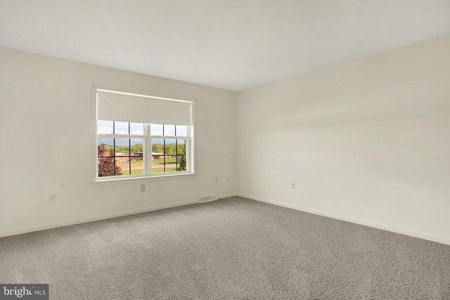 552 SOAPSTONE LN, York, PA 17404