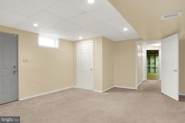 552 SOAPSTONE LN, York, PA 17404