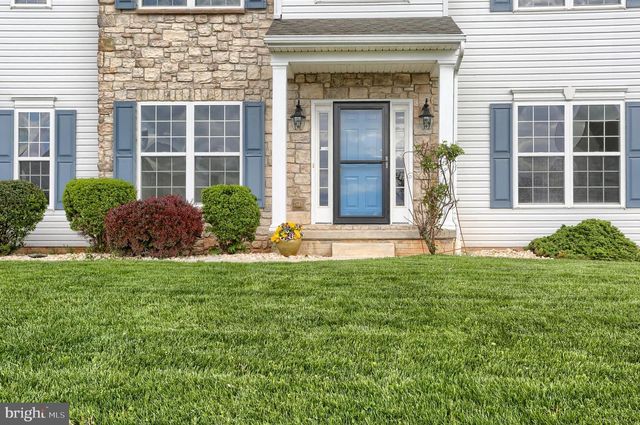552 SOAPSTONE LN, York, PA 17404