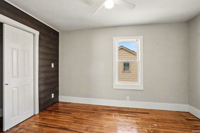 22815 Hartzer Avenue, South Bend, IN 46628