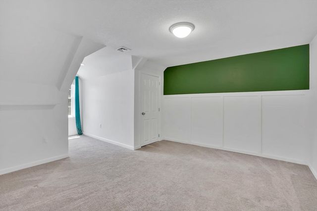 156 Hampden Rd, East Longmeadow, MA 01028